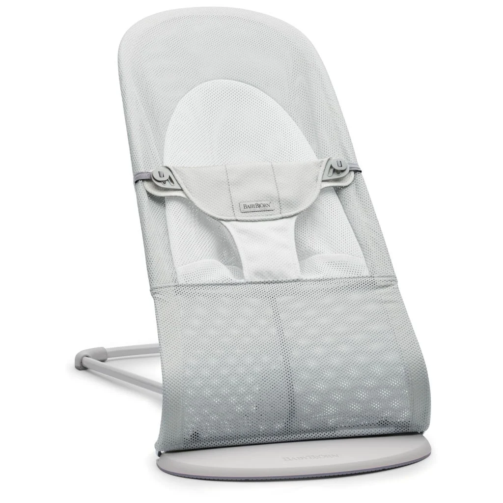 BabyBjörnBabywippe Balance Soft Mesh weiss/silber