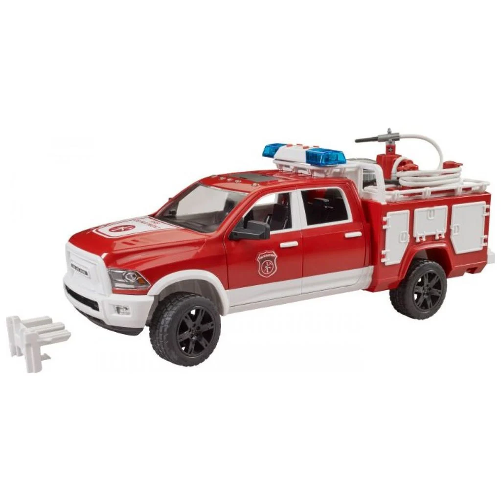bruderRAM 2500 Feuerwehreinsatzwagen mit Light und Sound Modul