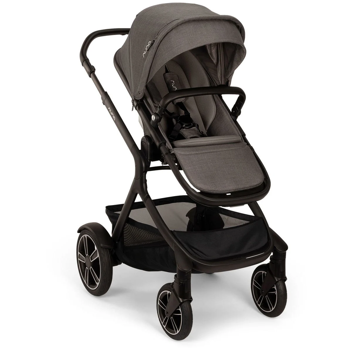 nunademi next Kinderwagen thunder